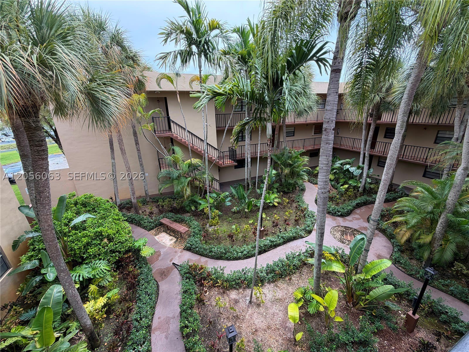 10875 SW 112th Ave – photo 4