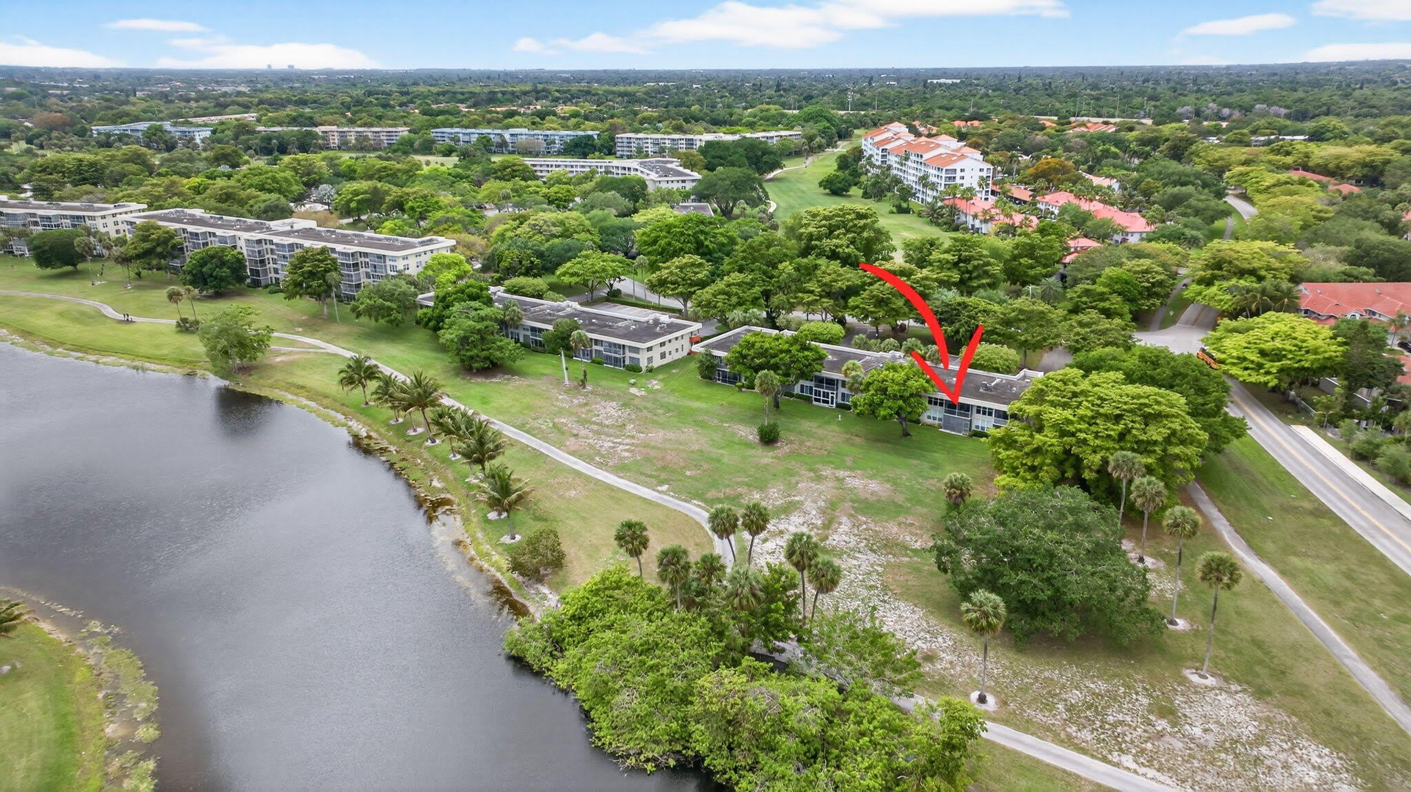 800 Cypress Boulevard – photo 4