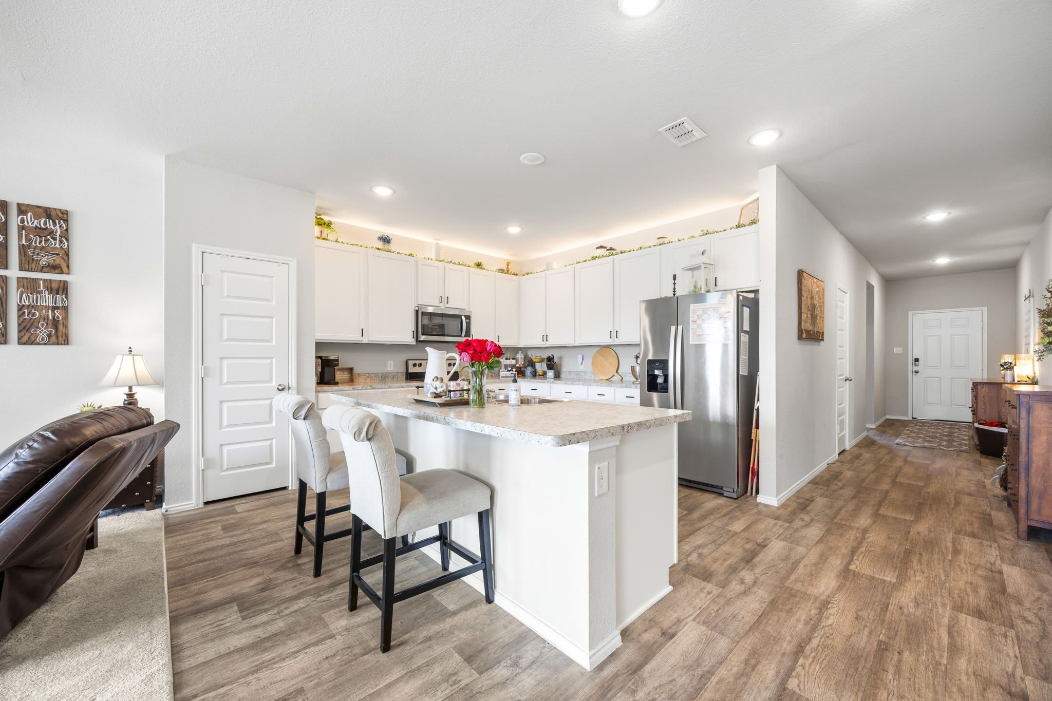1017 Waverly Drive – photo 4
