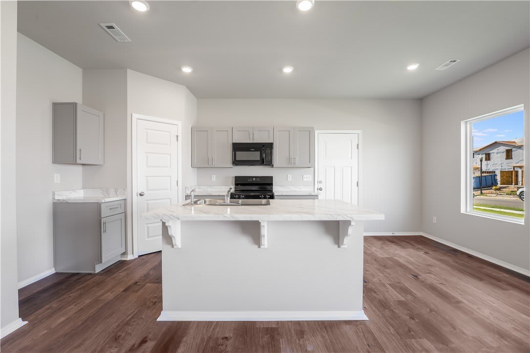 3400 SW Adoration Street – photo 5