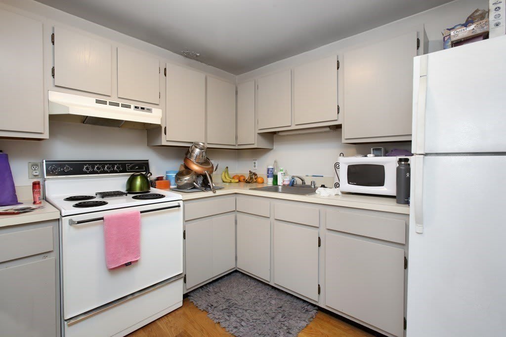 167 M St – photo 3
