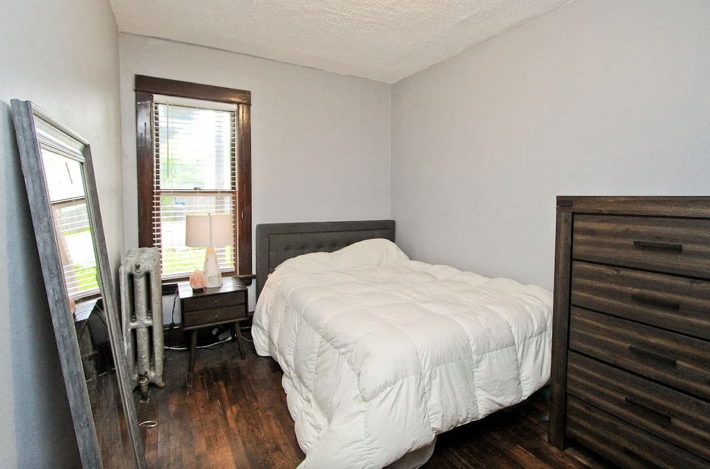 3024 Pleasant Avenue – photo 5