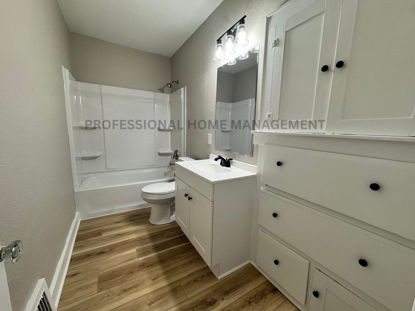 Coming Soon Don T Miss Your Chance On This One Of A Kind Property – photo 4