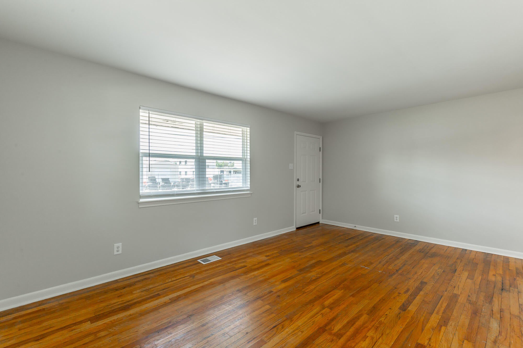 1605 Foust Street – photo 5