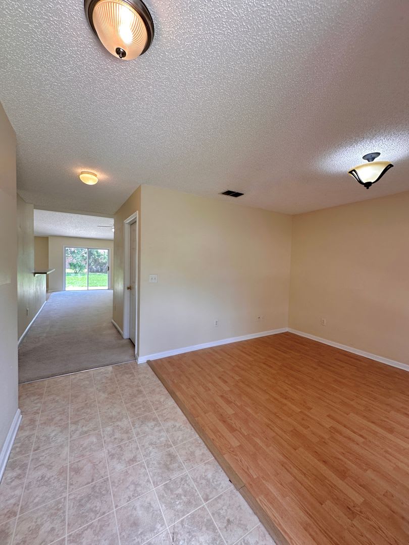 4 Bedroom in Indian Trails! – photo 2