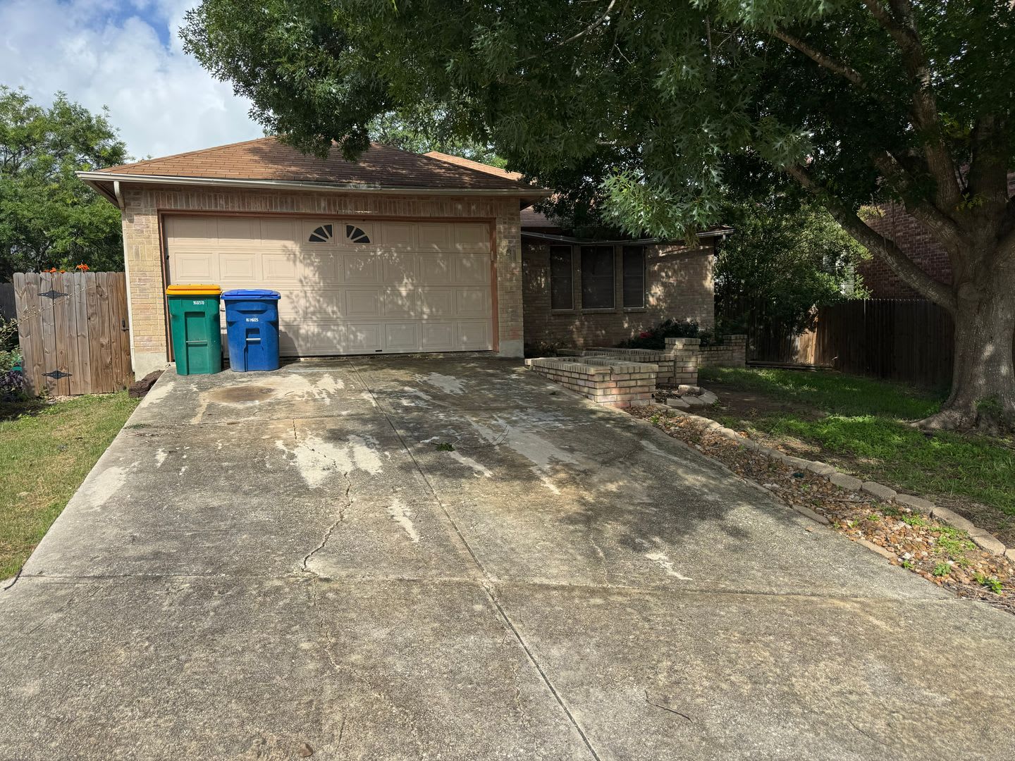 Welcome home to 8003 Chestnut Manor! – photo 2