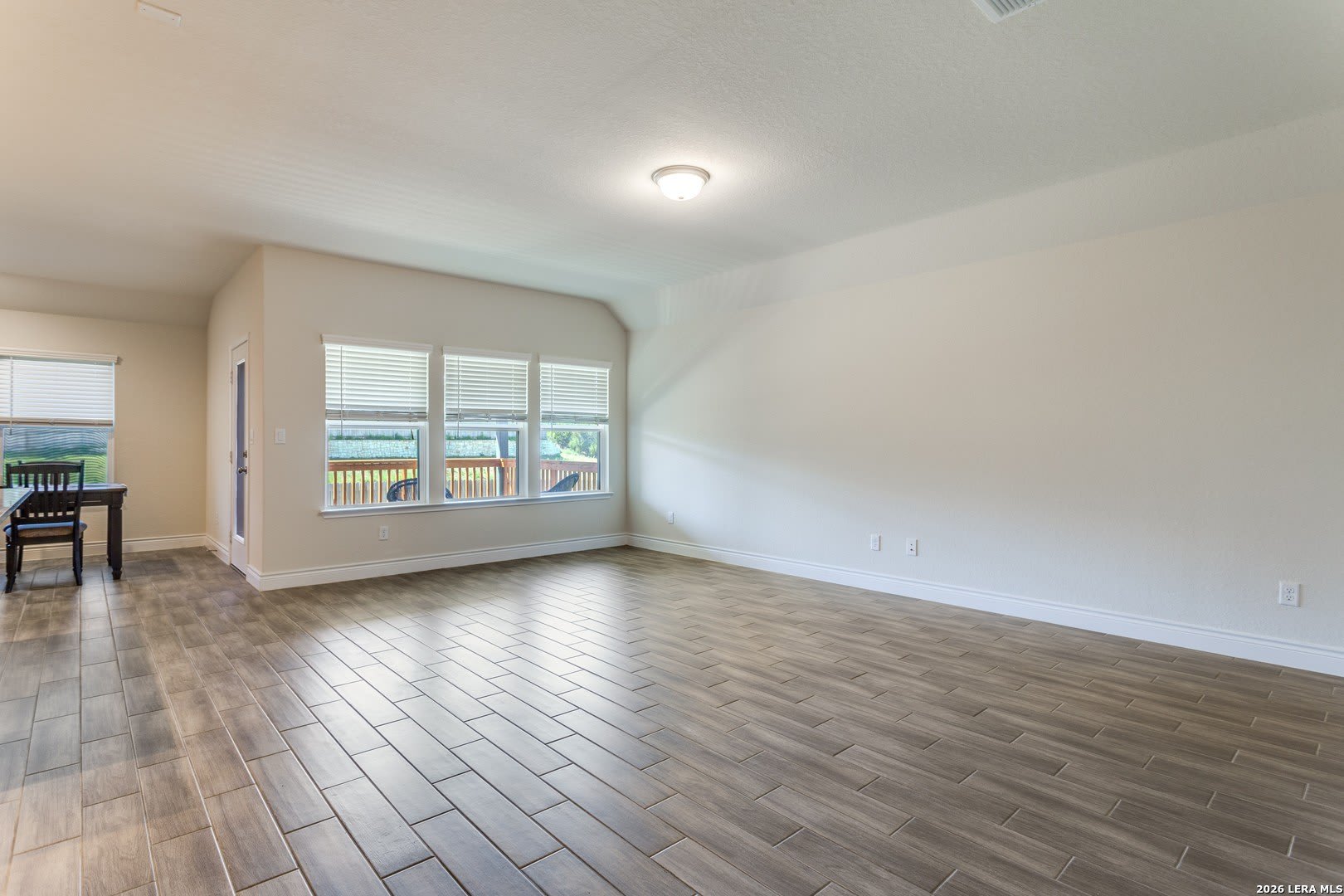27311 Gemstone Way – photo 3