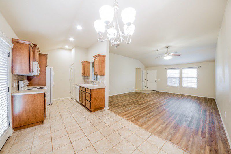 4220 Prescot Dr – photo 3