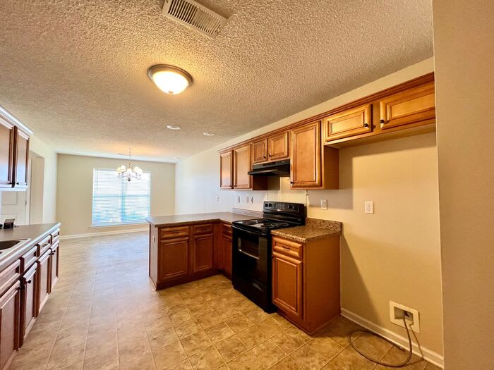9146 Glen Cove – photo 5