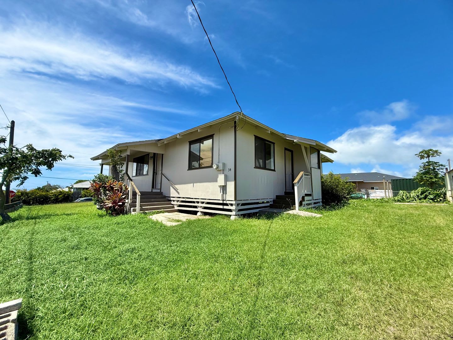 Newly Renovated 3 Bedroom / 2 Bathroom Home in Haliimaile! – photo 5