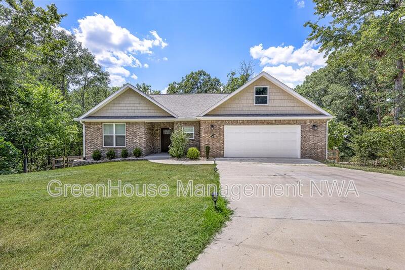 6 Lyneham Ln – photo 1