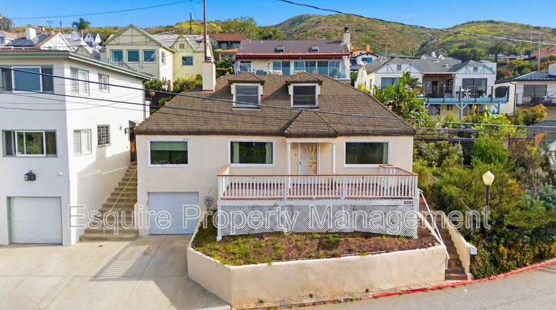2381 HYLAND AVE – photo 2