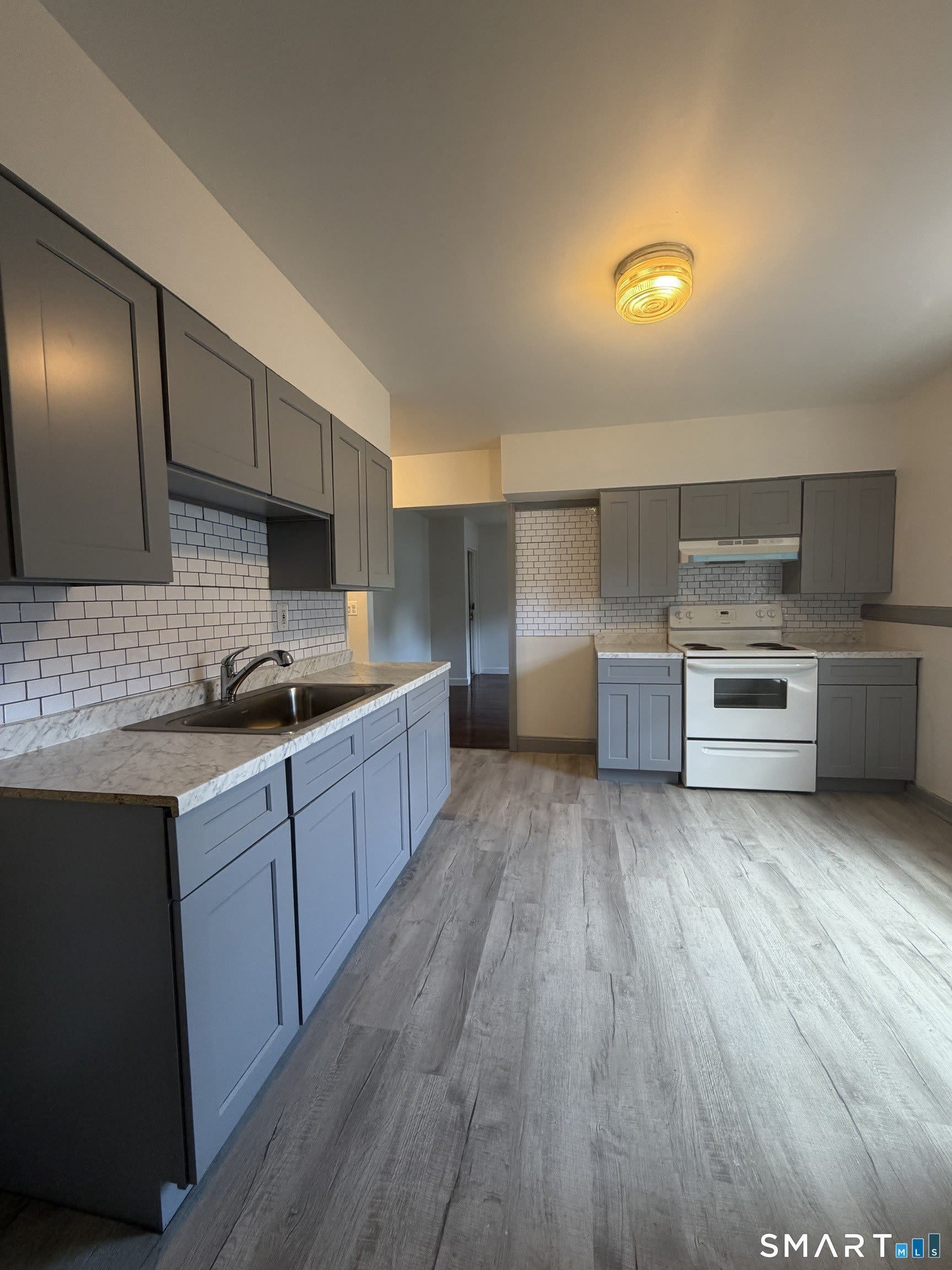 155 Clover Street – photo 2