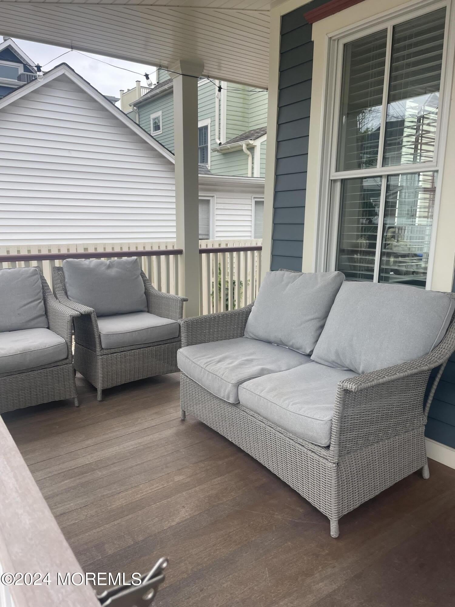 64 Abbott Avenue – photo 2