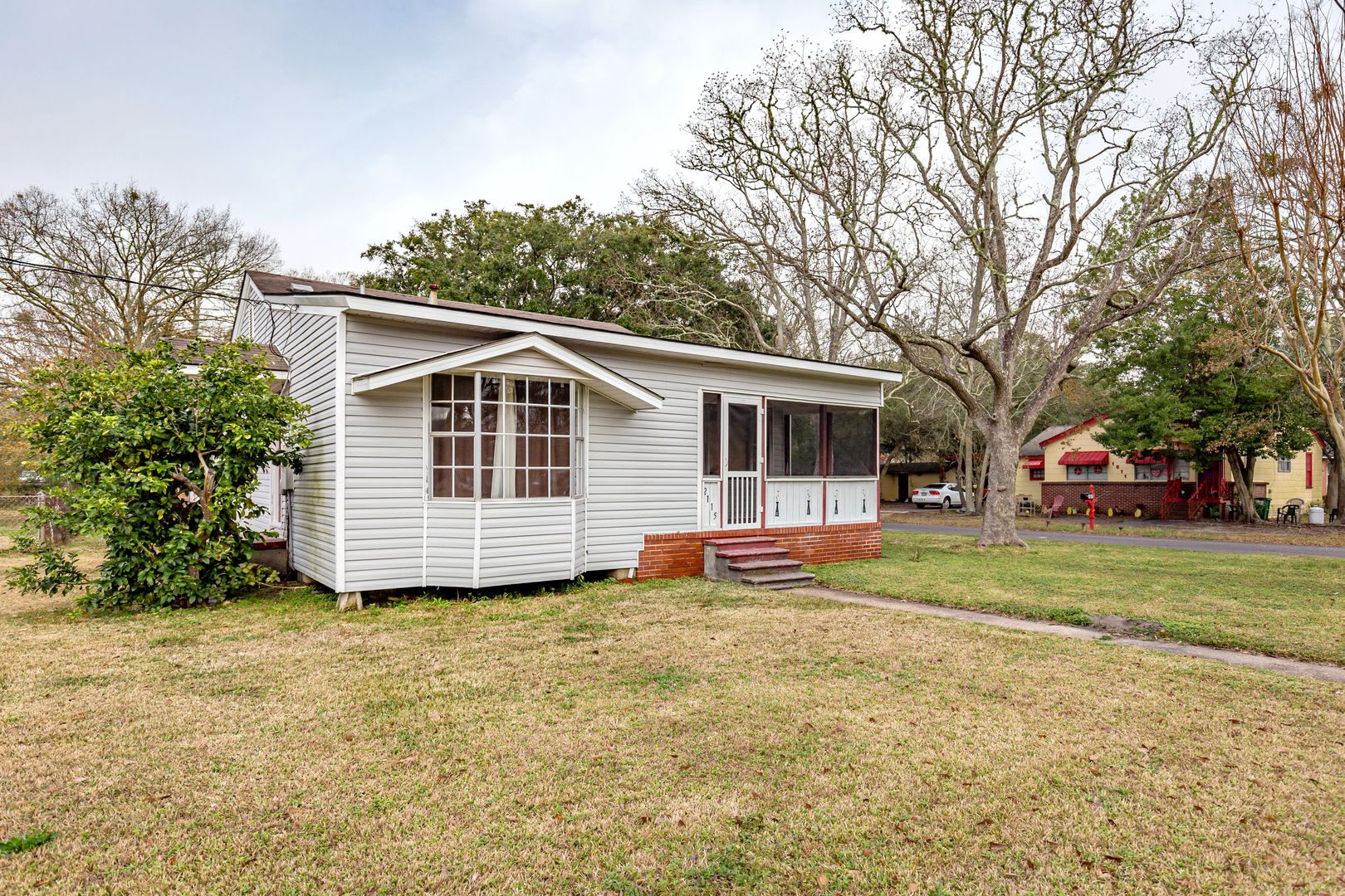 Cozy 2-Bedroom Home in Pascagoula – photo 1