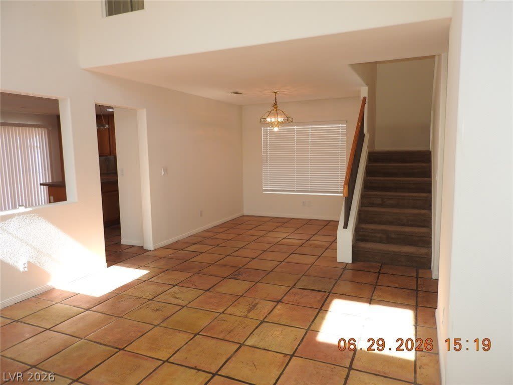 742 ENDICOTT Court – photo 4