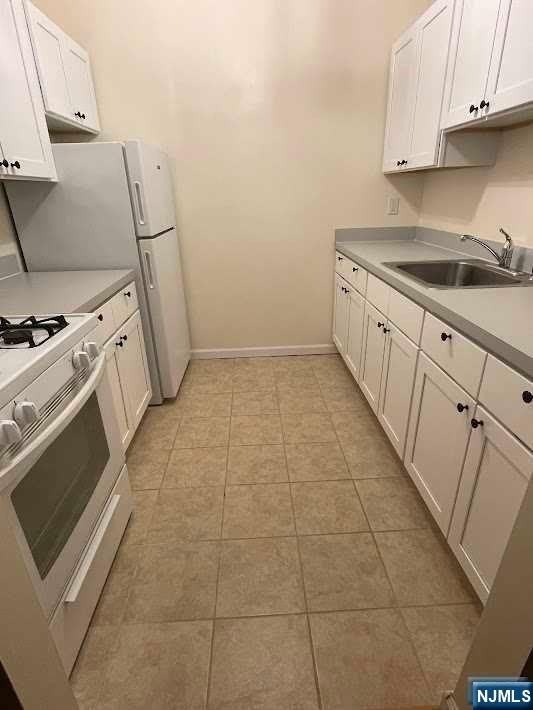 636 Godwin Avenue – photo 4