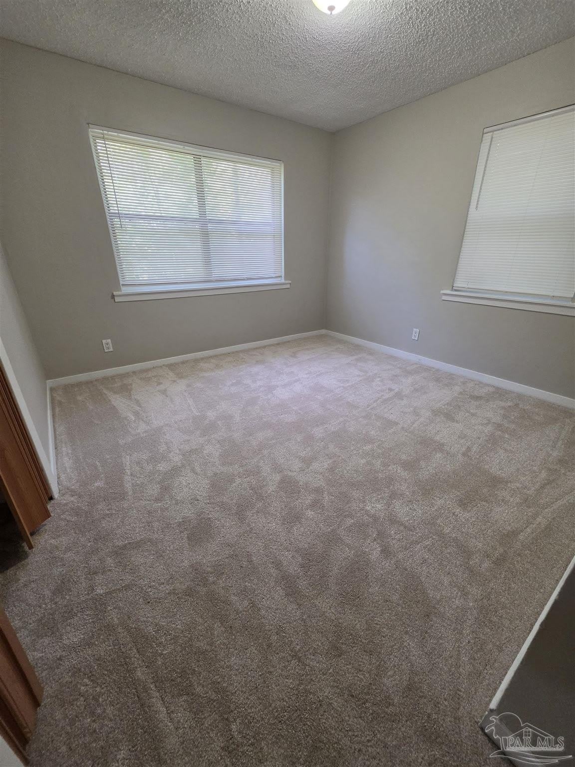 5733 Orange St – photo 5
