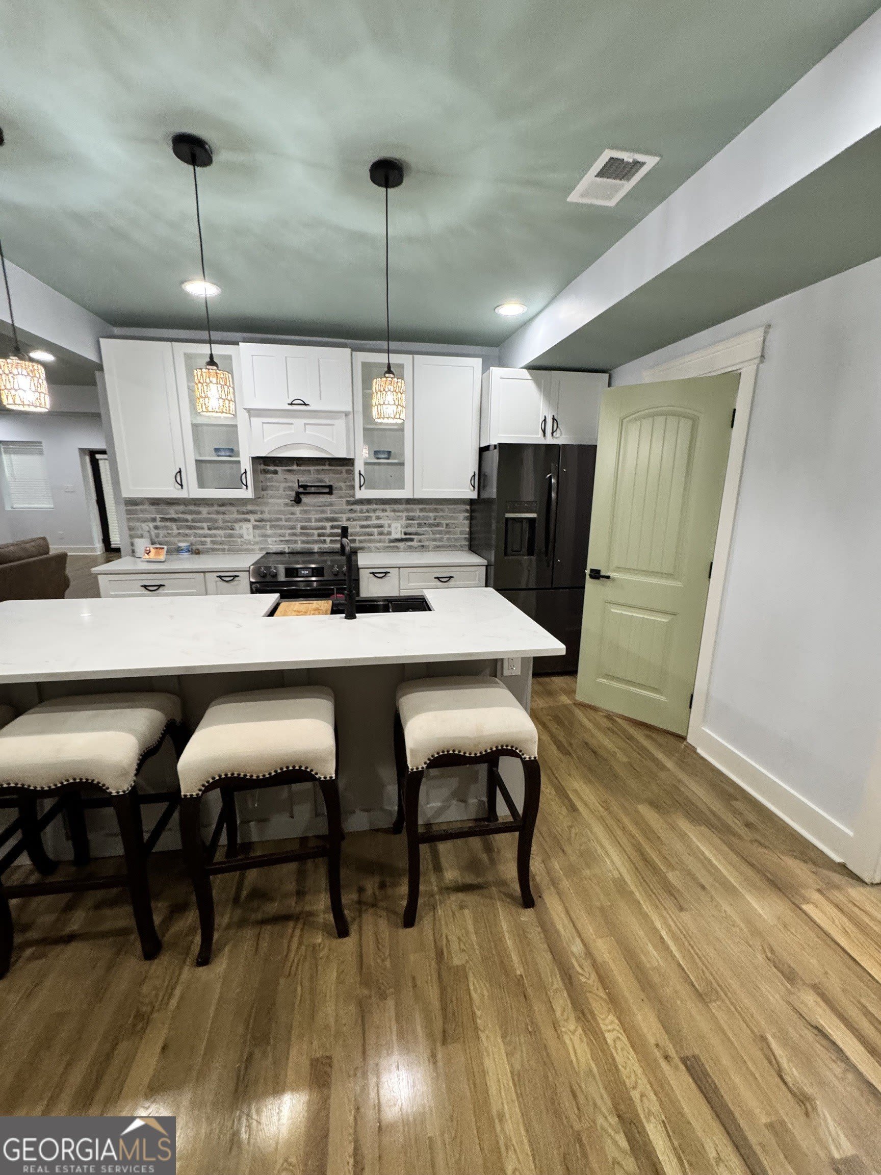 2618 Meadow Lark Drive – photo 3