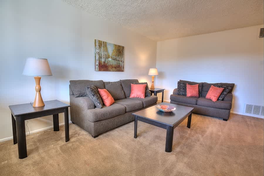 El Pueblo I Apartments – photo 2