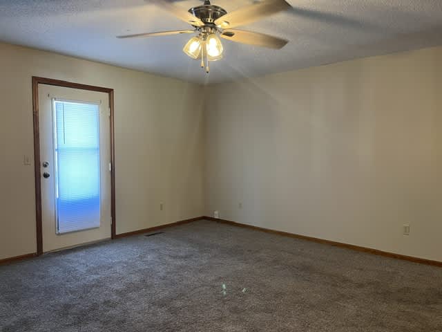 1205 N. Viola Apt. B – photo 3