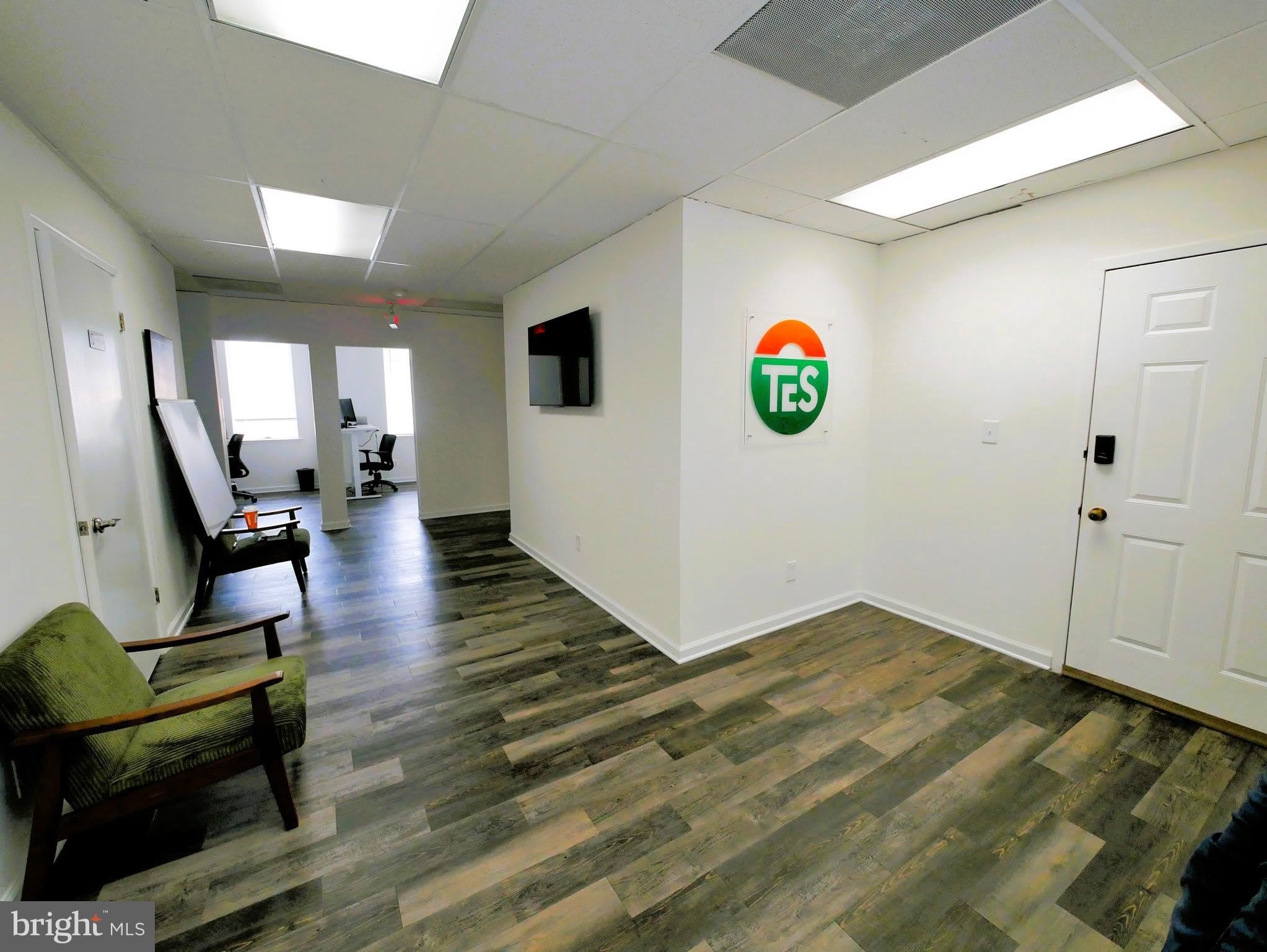 12124 HERITAGE PARK Circle – photo 3