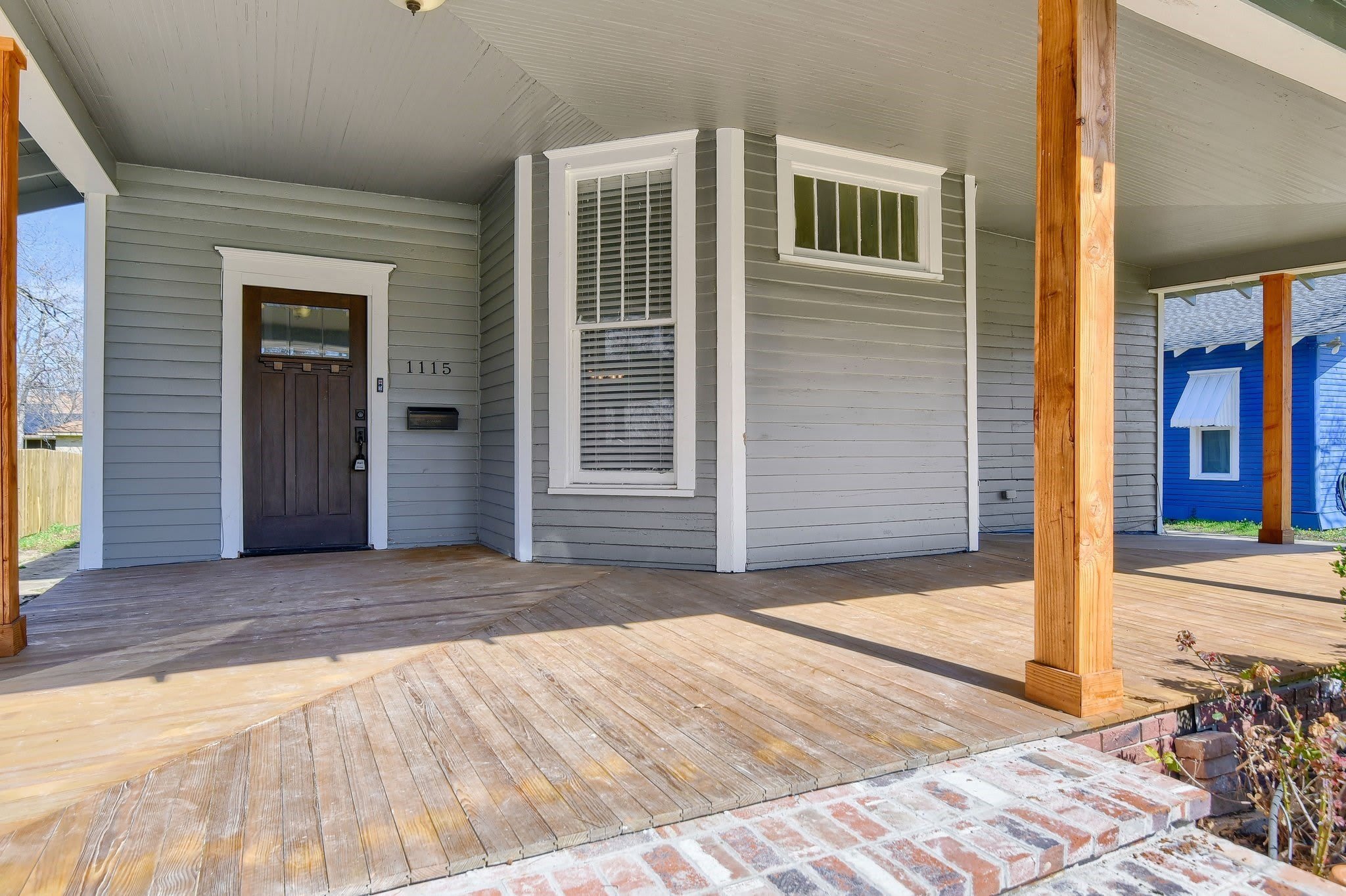 1115 W Bond Street – photo 4