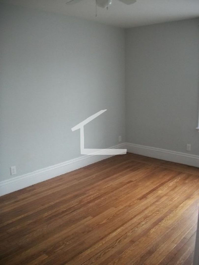 13 Babcock St 2B Brookline Ma 02446 – photo 2