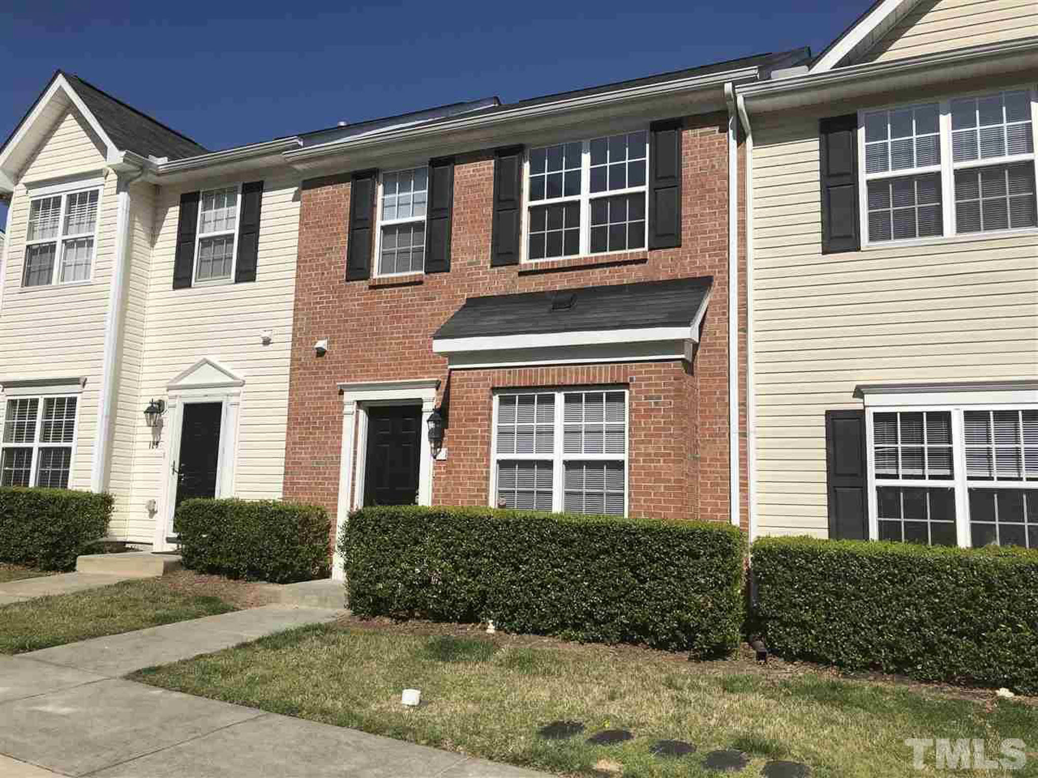 131 Anterbury Dr – photo 1