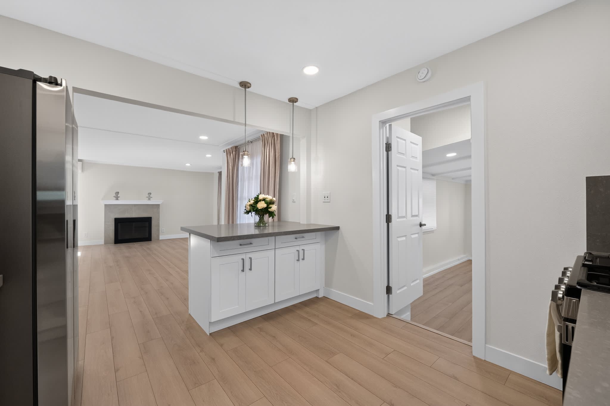 2360 St Francis Dr – photo 3