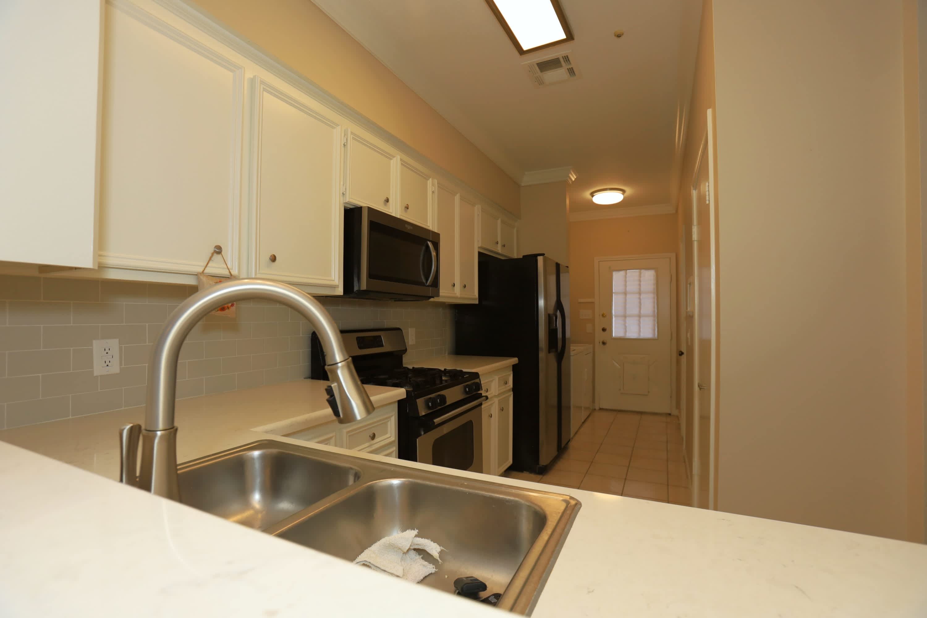 107 Manor Place TX – photo 4