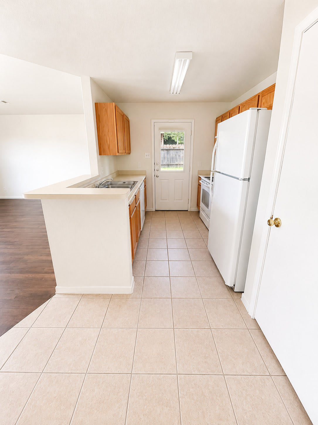 2013 Schorn Drive – photo 3