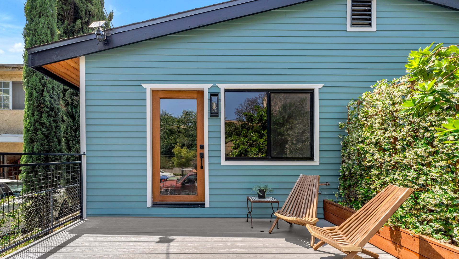 Gorgeous 3Bed 2Bath Home – photo 2