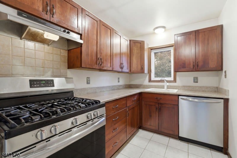 490 S Randolphville Rd – photo 5