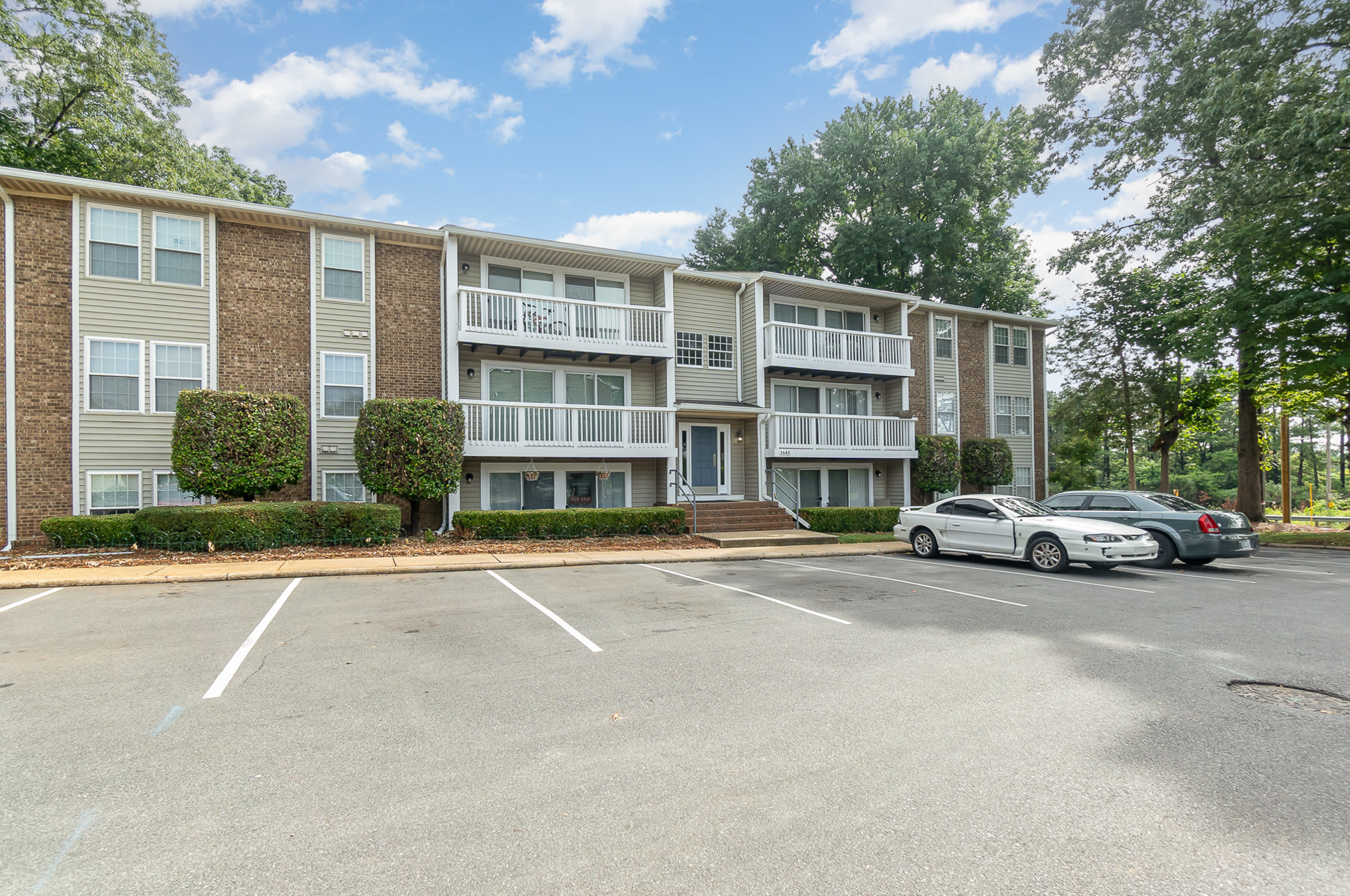 1645 Arlyn Cir Apt G – photo 1