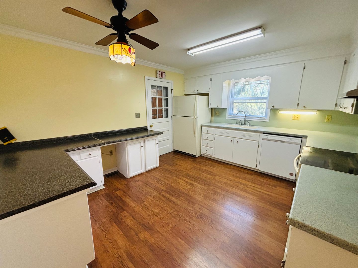 4 Bedroom, 2.5 Bath House – photo 5