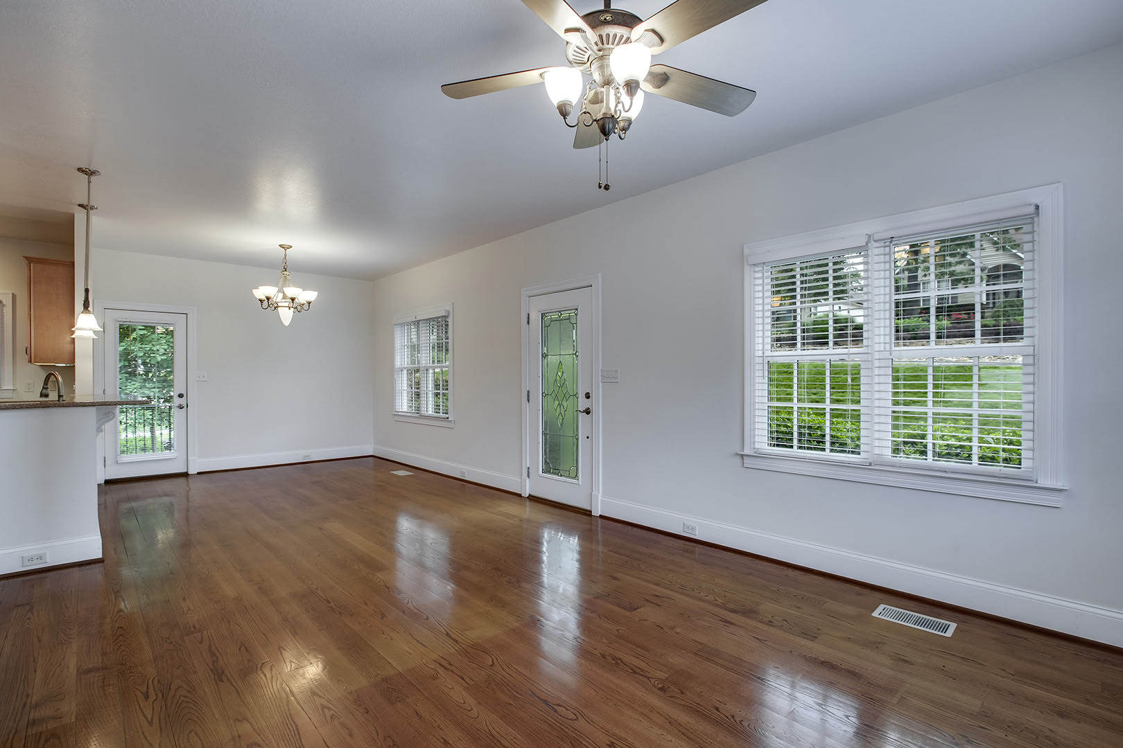 111 Daleyuhski Way – photo 4