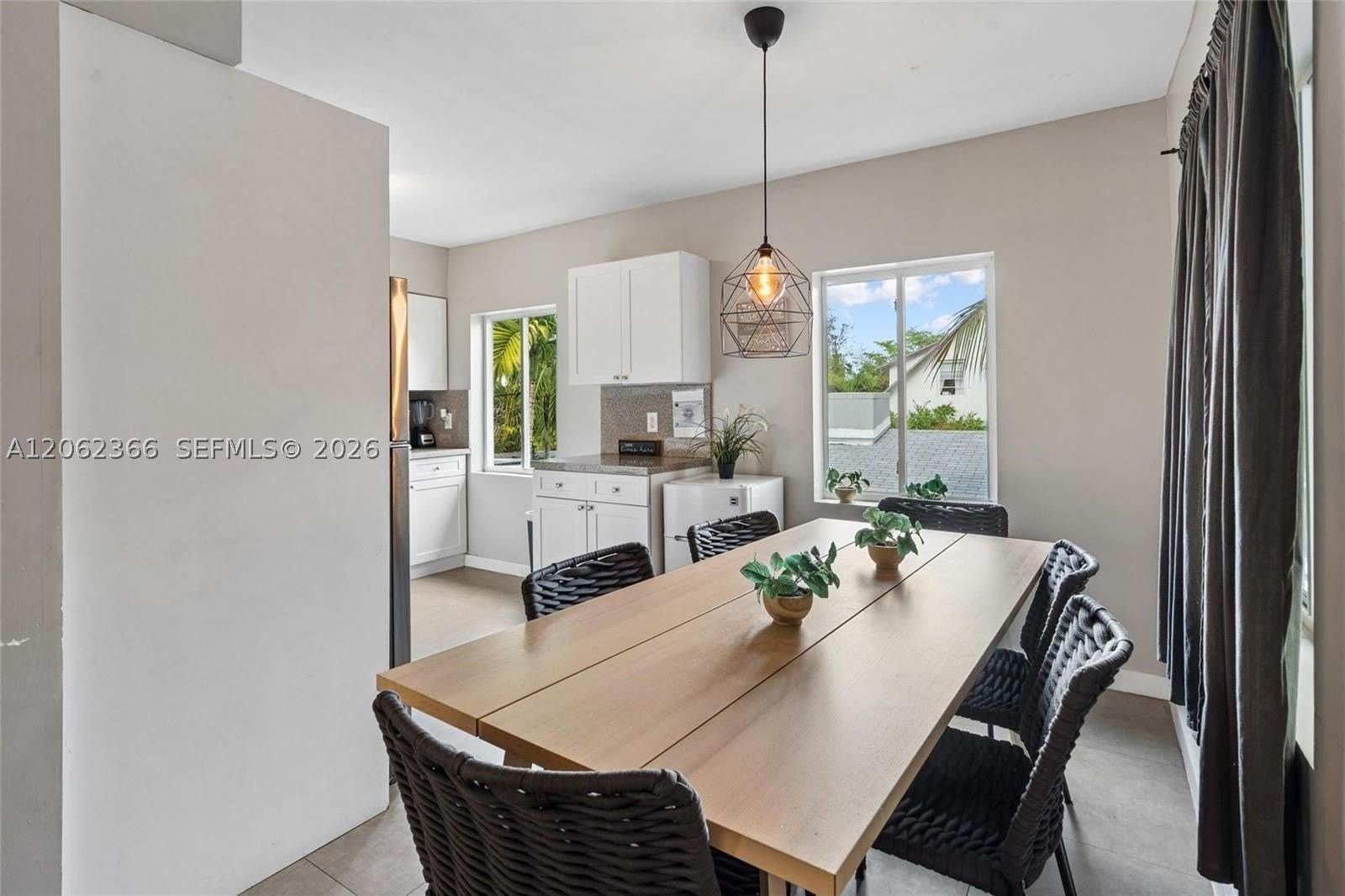 437 Ne 69Th St – photo 4