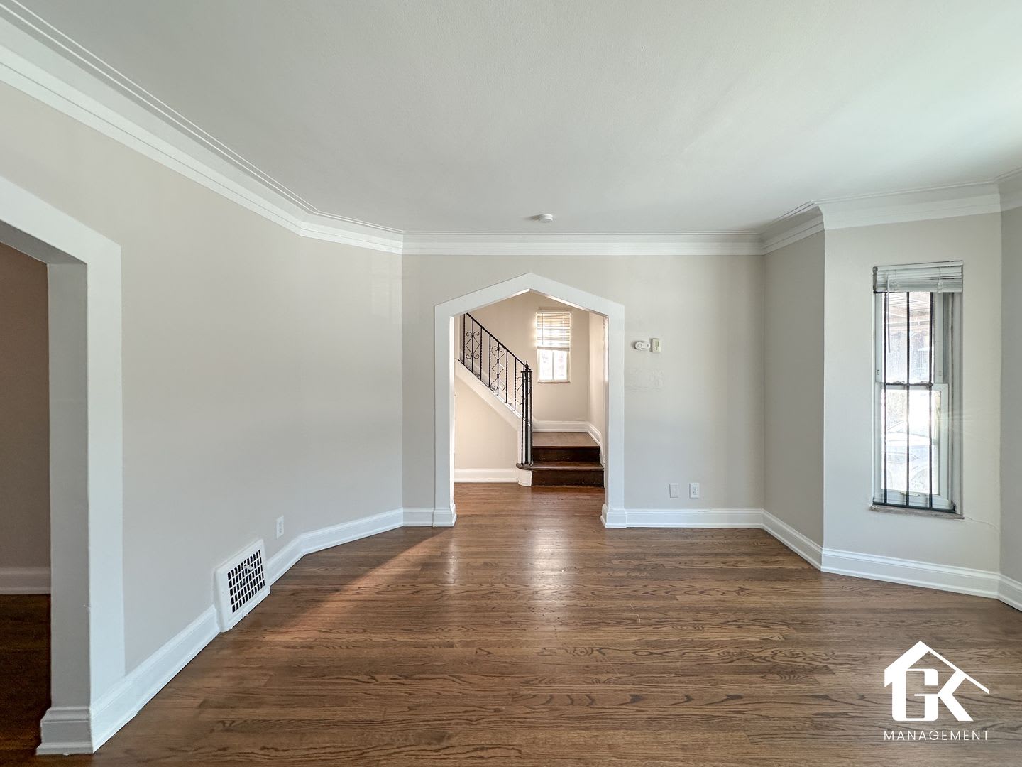 AVAILABLE NOW Home in University District 1451 sq ft Westside 3bd/1.5ba – photo 5