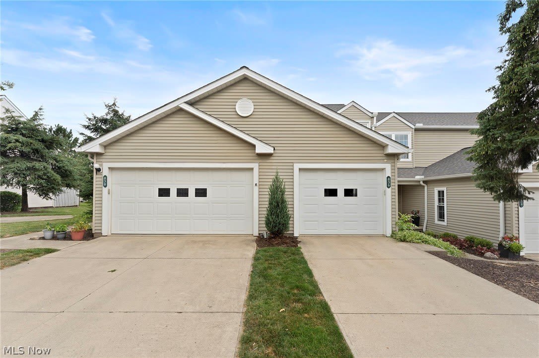 838 Overlook Ridge Drive – photo 2