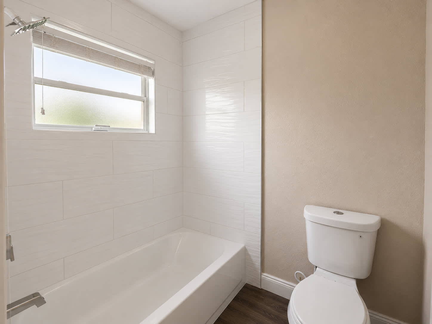 326 Colonade Court – photo 1