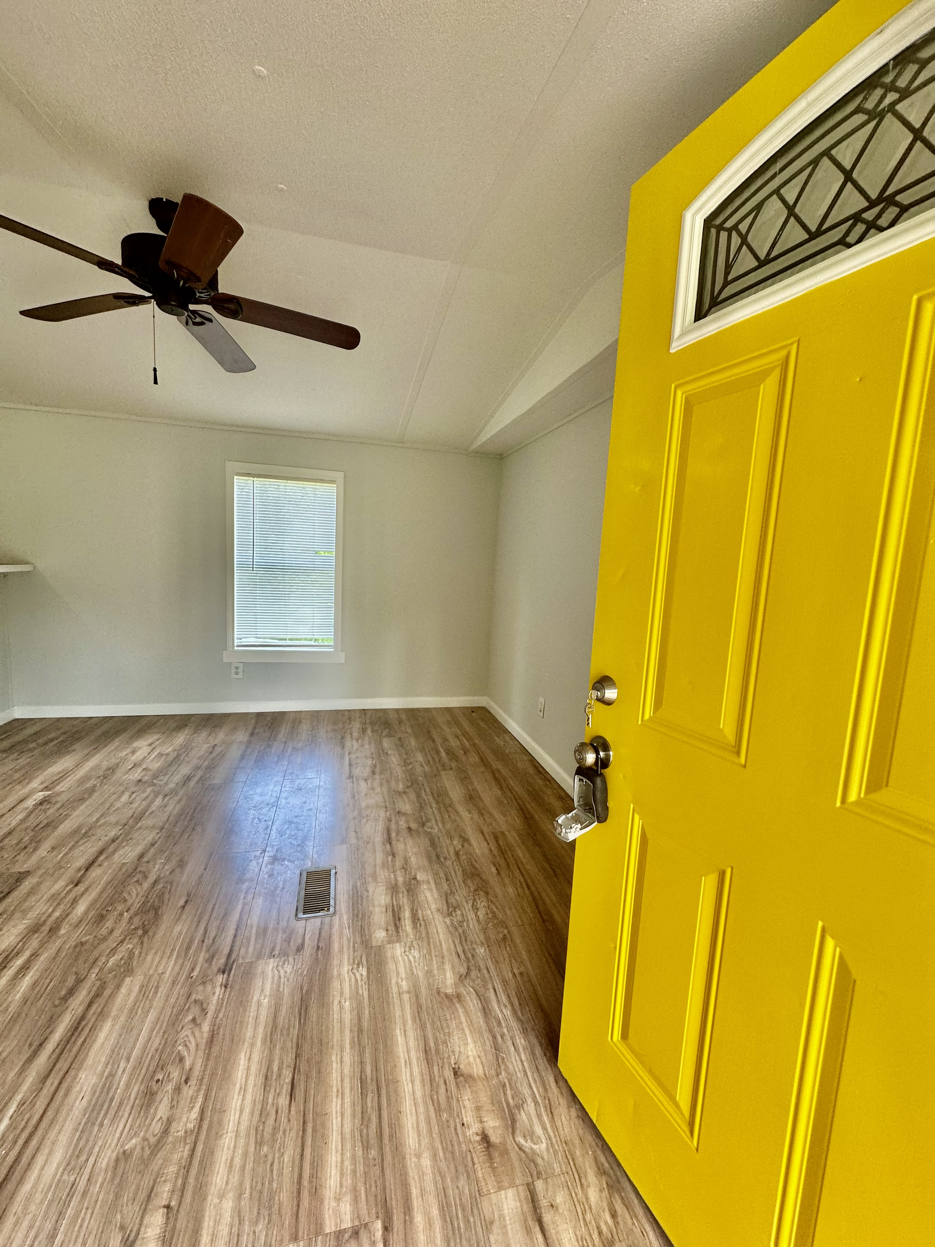 112 Riggins Bridge Rd – photo 2