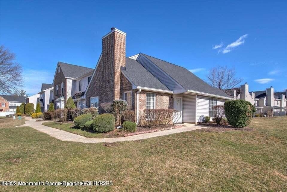 337 Devon Place – photo 2