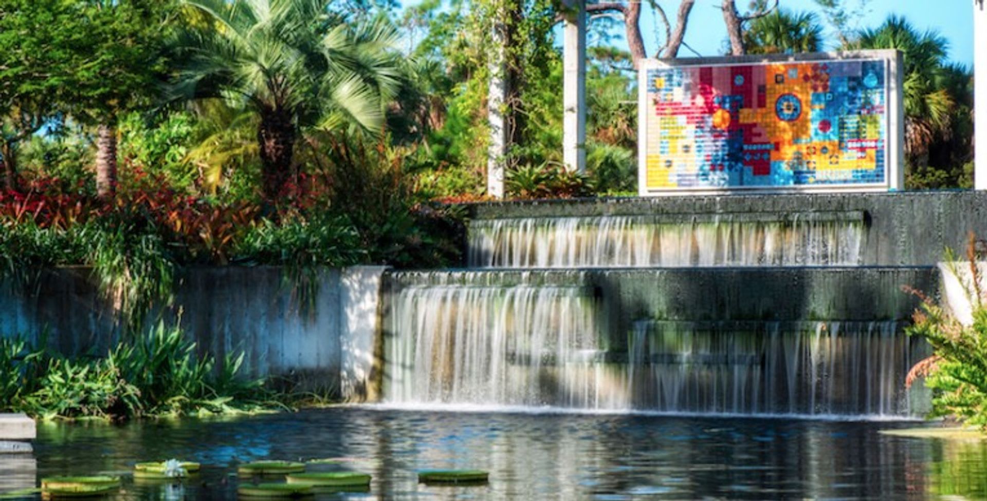 2 Bedroom Plus A Den 2 Bath Seasonal Beautiful Condo Available For Season Prime Location Olde Naples Botanical Place Minutes From Naples Powdery Sand Beaches Vacation Retreat – photo 5