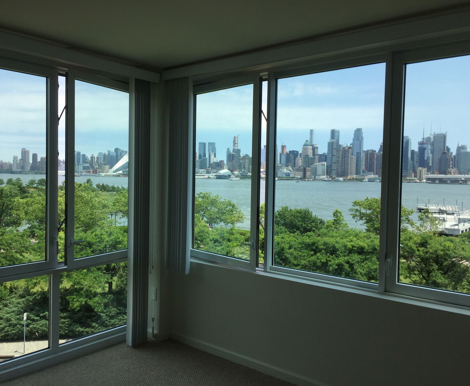 1400 Avenue at Port Imperial – photo 2