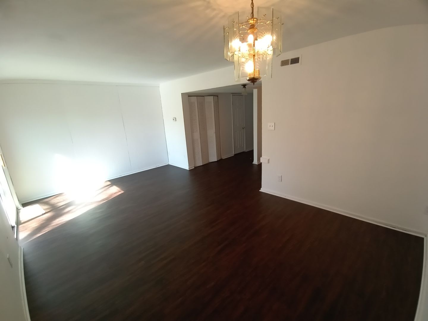 3 Bedroom 1 5 Bathroom Townhouse In Virginia Beach – photo 2