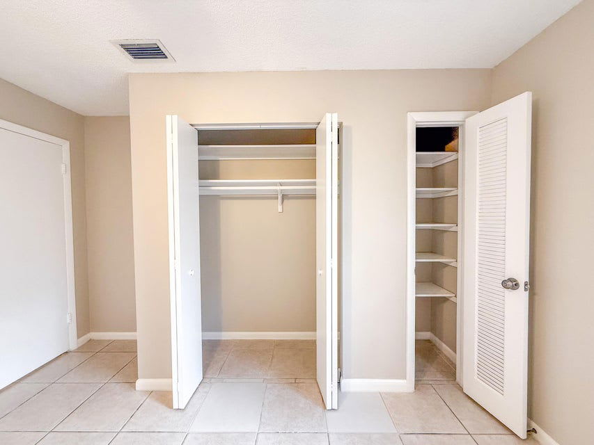 2682 Hinda Road – photo 5