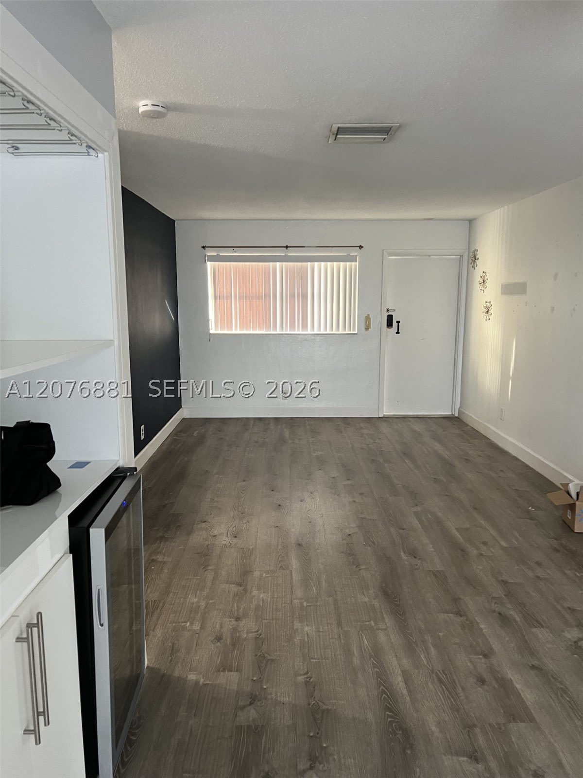 941 Crystal Lake Dr – photo 4