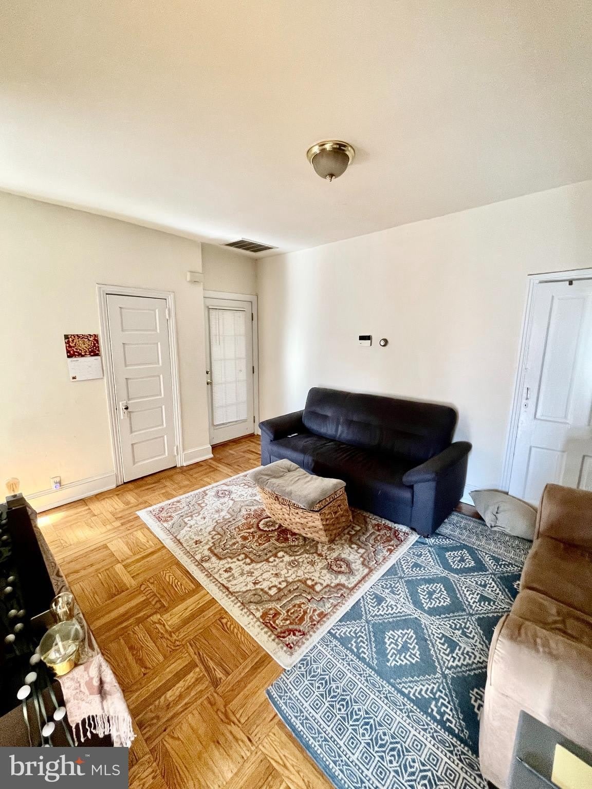 4253 RIDGE Avenue – photo 4