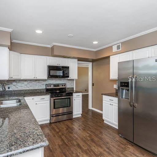 2608 OAKWOOD Drive – photo 4